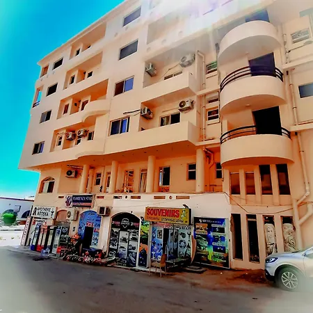 Majestic Apartments-3